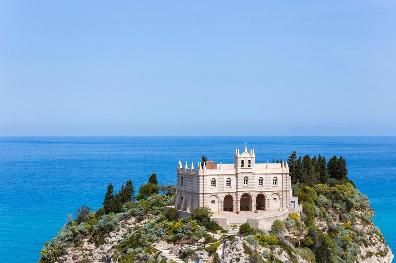 All'Angolo Della Torre Tropea Eksteriør billede